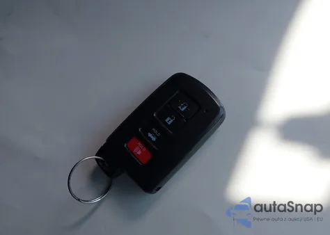 2013 Toyota Rav4 Limited z USA, uszkodzony, nr VIN 2T3DFREV7DW079659